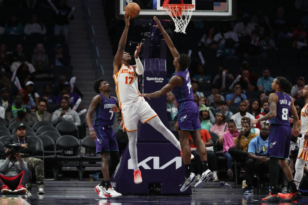 予了亚历山 予了亚历山