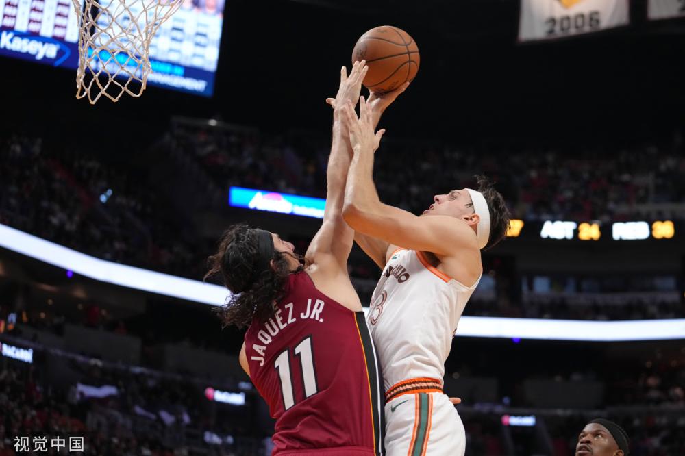 这个动作在 这个动作在