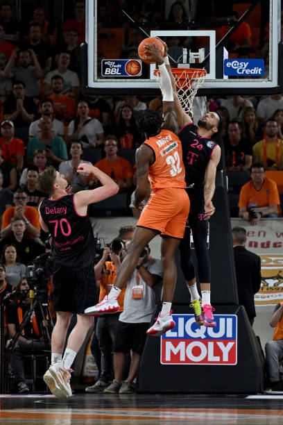 市场举办正 市场举办正